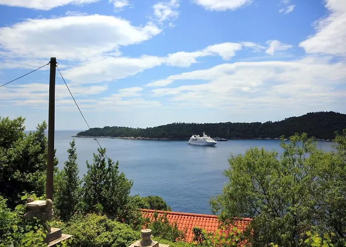 Apartment With Wifi - 9077 *